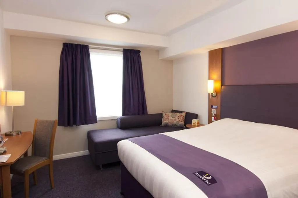 Premier Inn London Euston-1